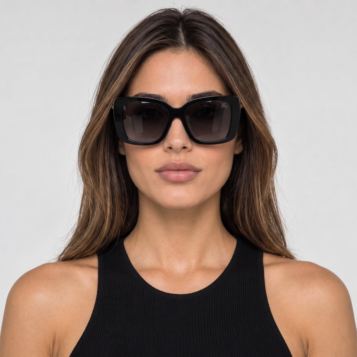 משקפי שמש Burberry דגם Be4456 לנשים 54 מ״מ בצבע שחור