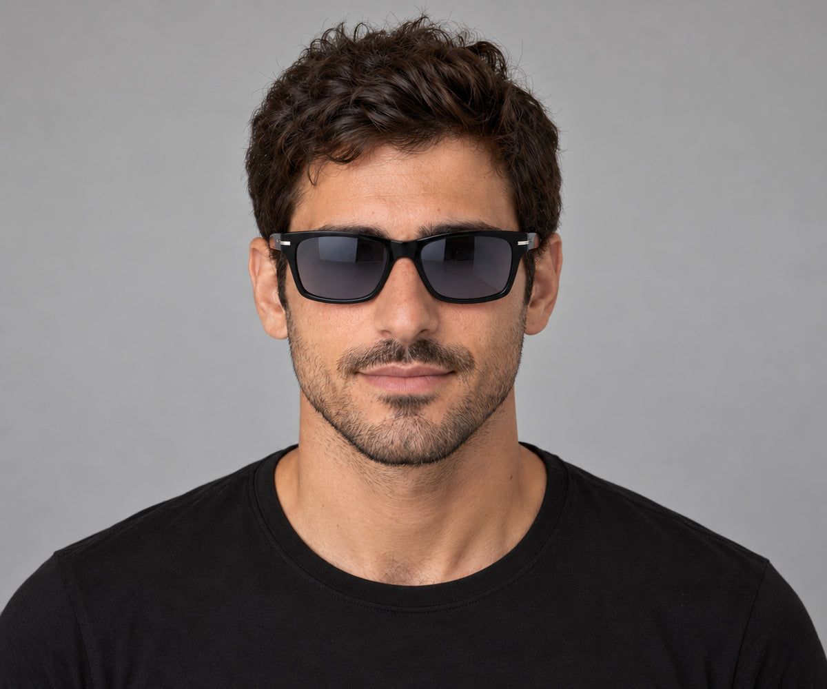 משקפי שמש Hugo Boss דגם BOSS1739-F-SK-807-56 לגברים 56 מ״מ בצבע שחור