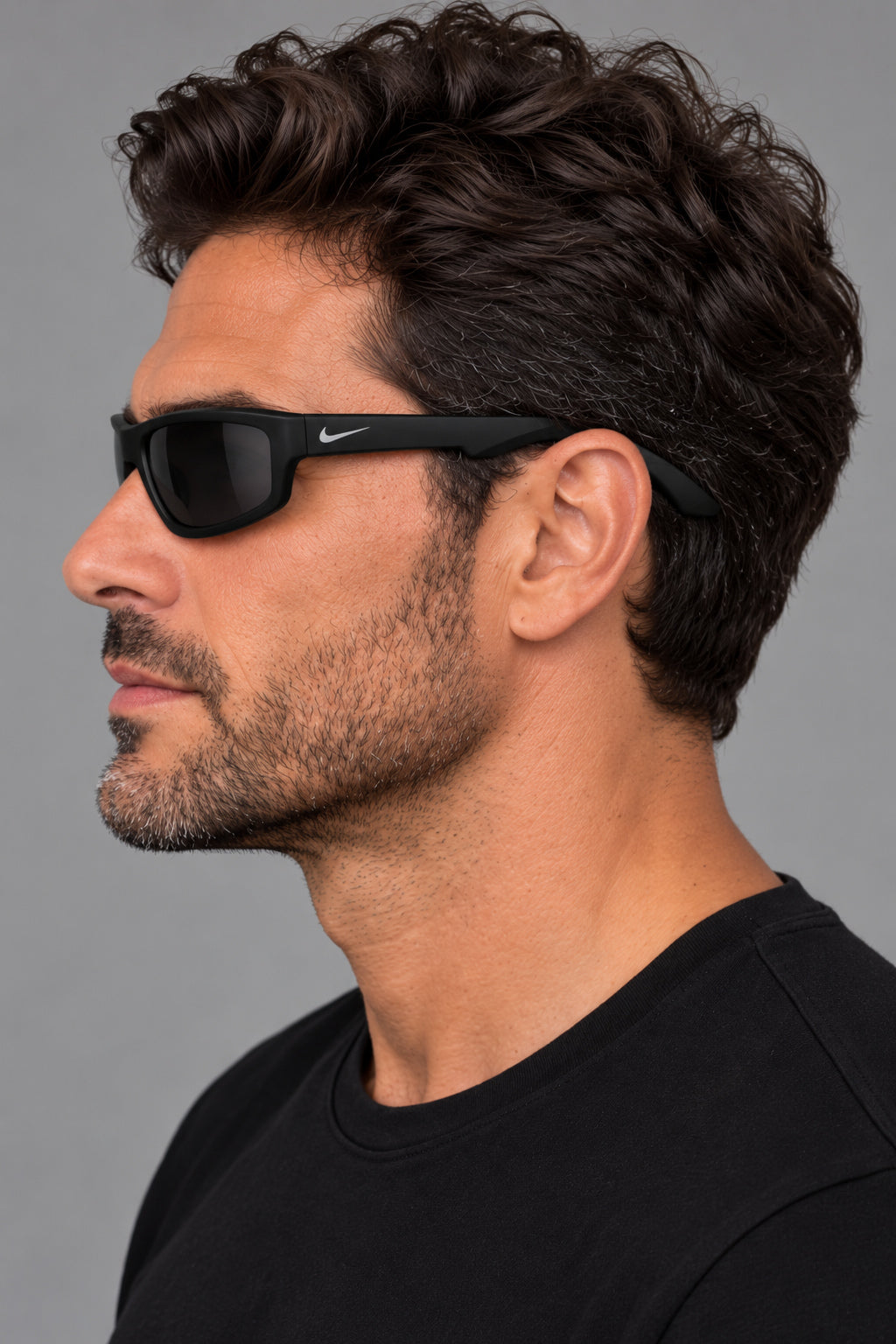 משקפי שמש Nike Lucent Flash לגברים 56 מ״מ בצבע מט שחור