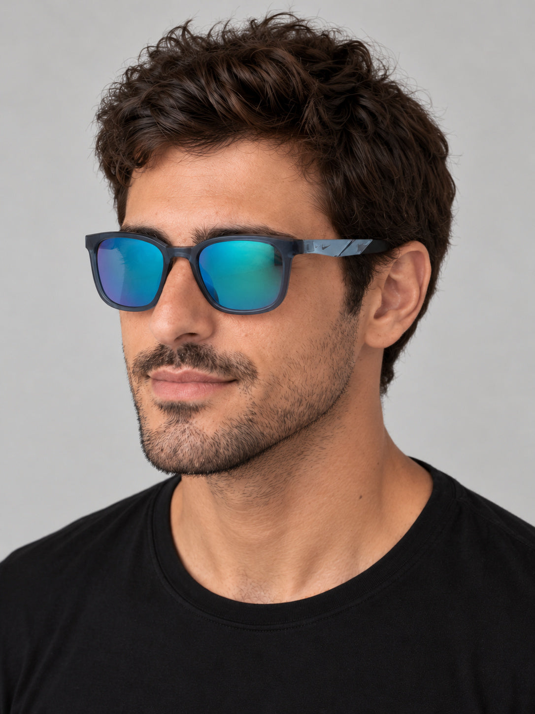 משקפי שמש Nike דגם Radeon לגברים 52 מ״מ בצבע שחור