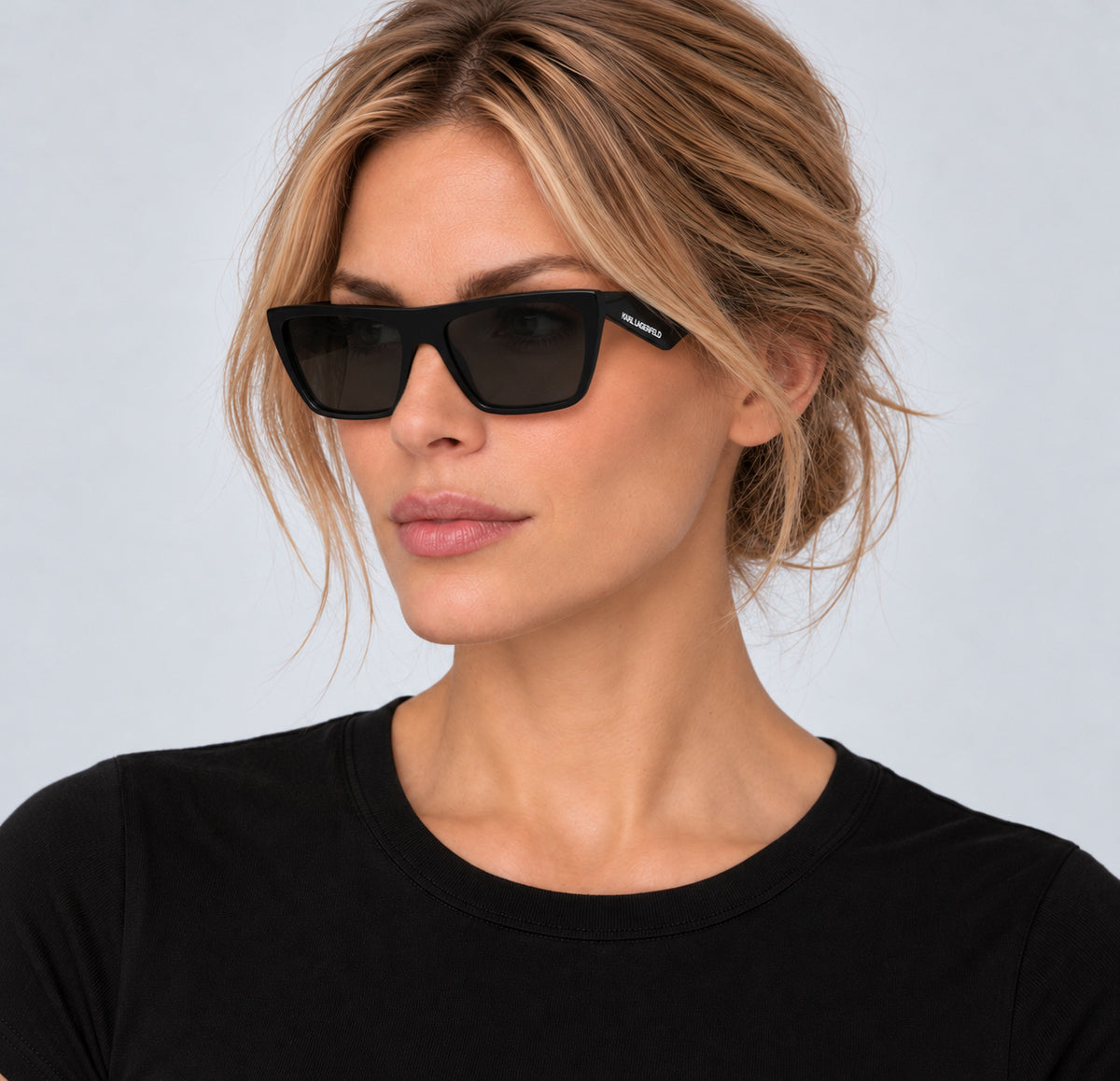 משקפי שמש Karl Lagerfeld דגם KL6186S-001-60 לנשים 60 מ״מ בצבע שחור