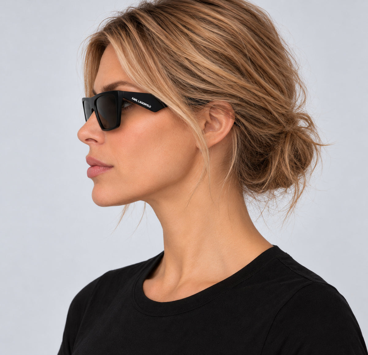משקפי שמש Karl Lagerfeld דגם KL6186S-001-60 לנשים 60 מ״מ בצבע שחור