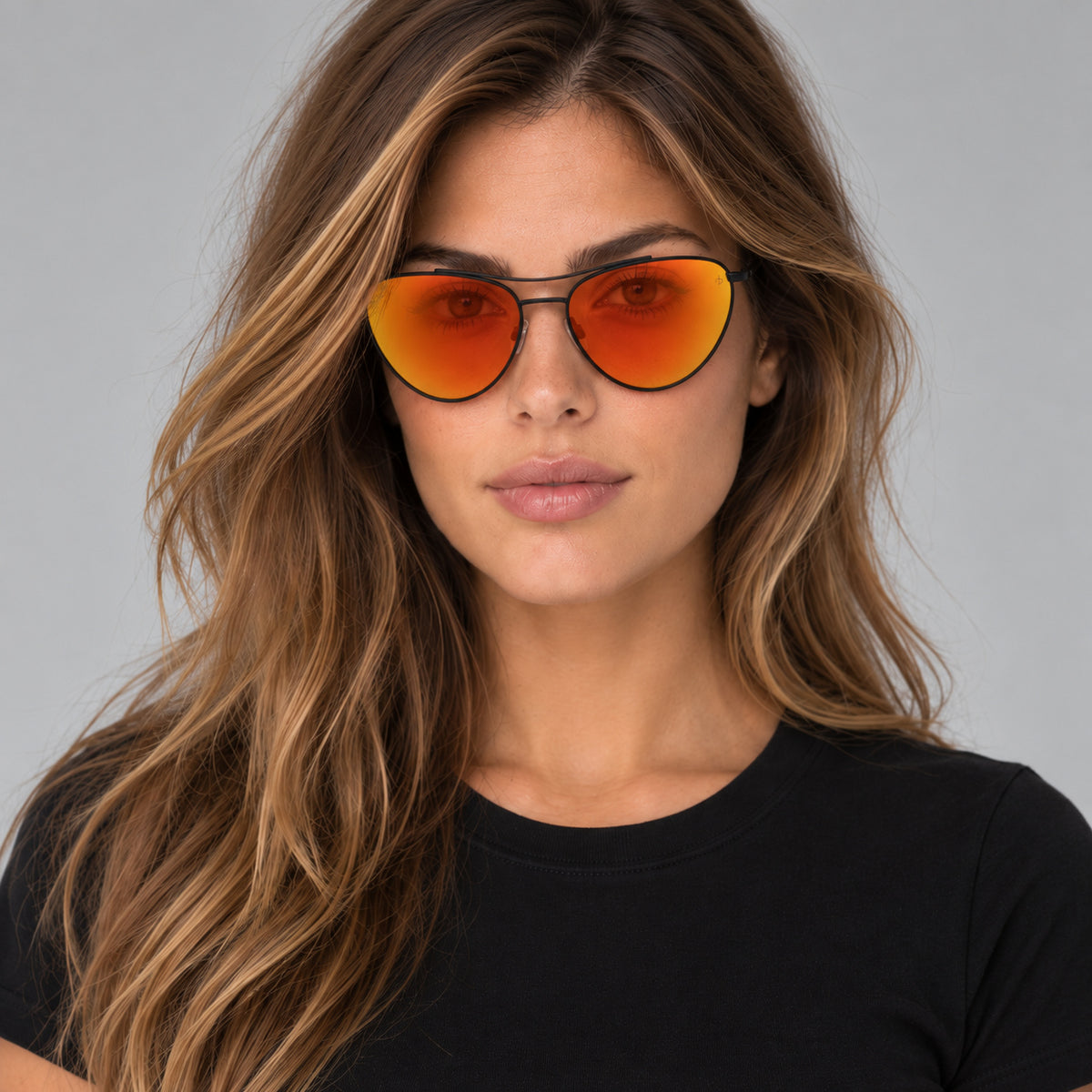 משקפי שמש Rag & Bone דגם Rnb1065 לנשים 58 מ״מ בצבע שחור מט