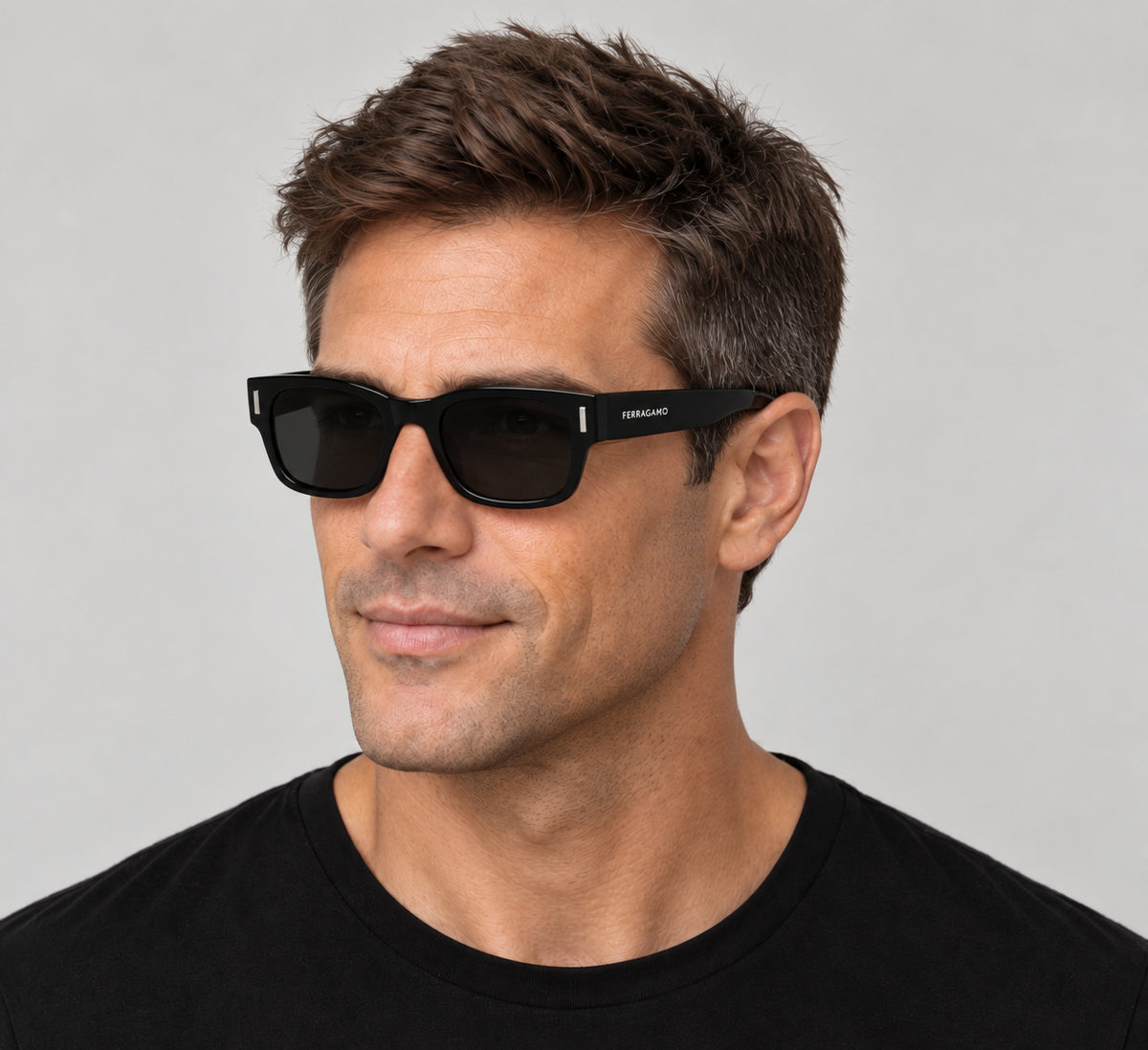 משקפי שמש Ferragamo דגם SF2064SE-001-51 לגברים 51 מ״מ בצבע שחור