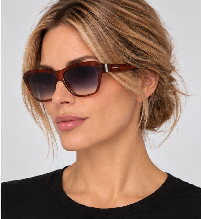 משקפי שמש Swarovski דגם Sk0079 לנשים 62 מ״מ בצבע חום