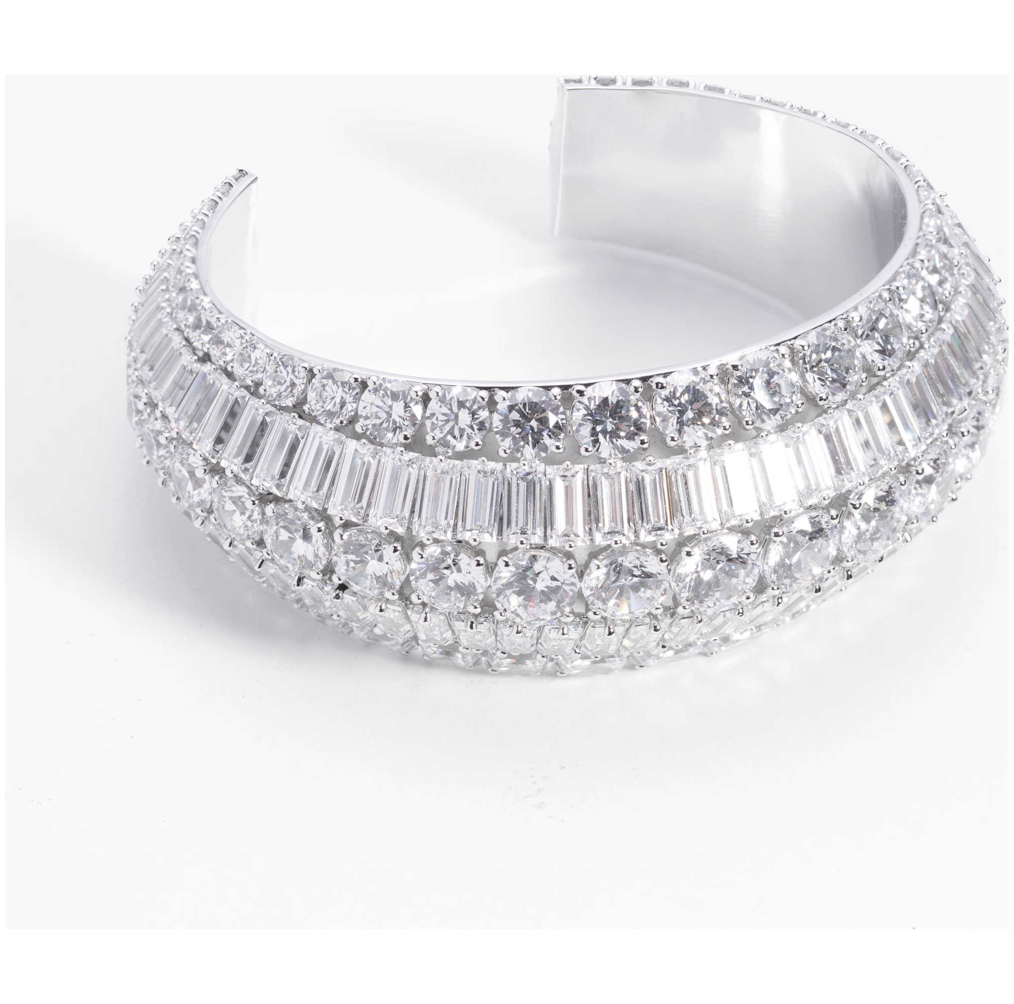 צמיד Hyperbola עם קריסטל לבן של Swarovski