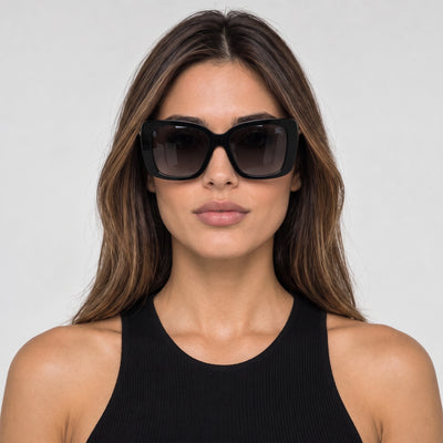 משקפי שמש Burberry דגם Be4456 לנשים 54 מ״מ בצבע שחור