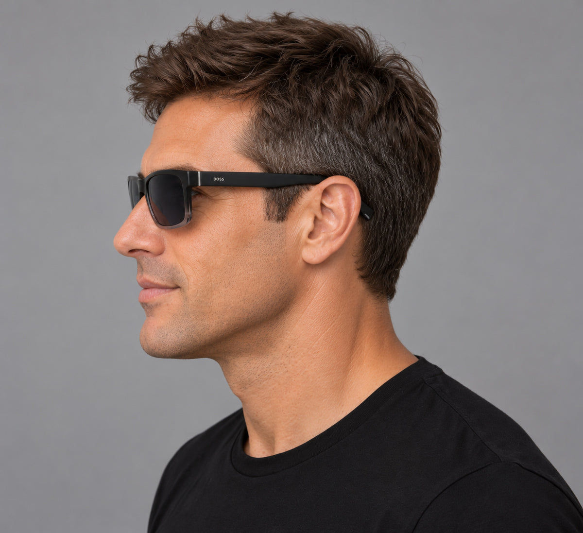 משקפי שמש Hugo Boss דגם BOSS1760-G-S-EDM-59 לגברים 59 מ״מ בצבע Black To Grey