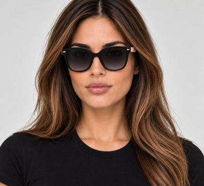 משקפי שמש Carolina Herrera דגם Her0136 לנשים 55 מ״מ בצבע שחור ניוד