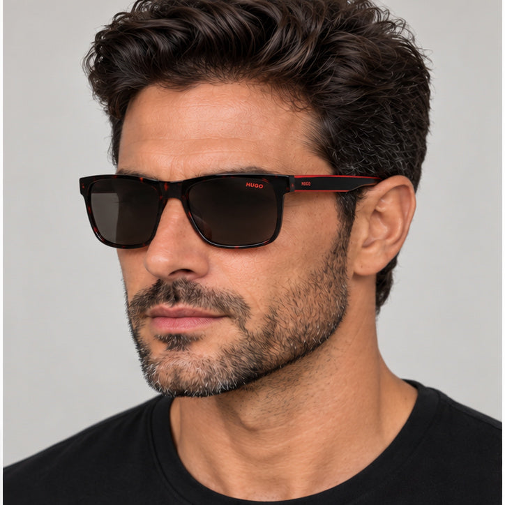 משקפי שמש Hugo Boss לגברים 56 מ״מ בצבע הוואנה אדום