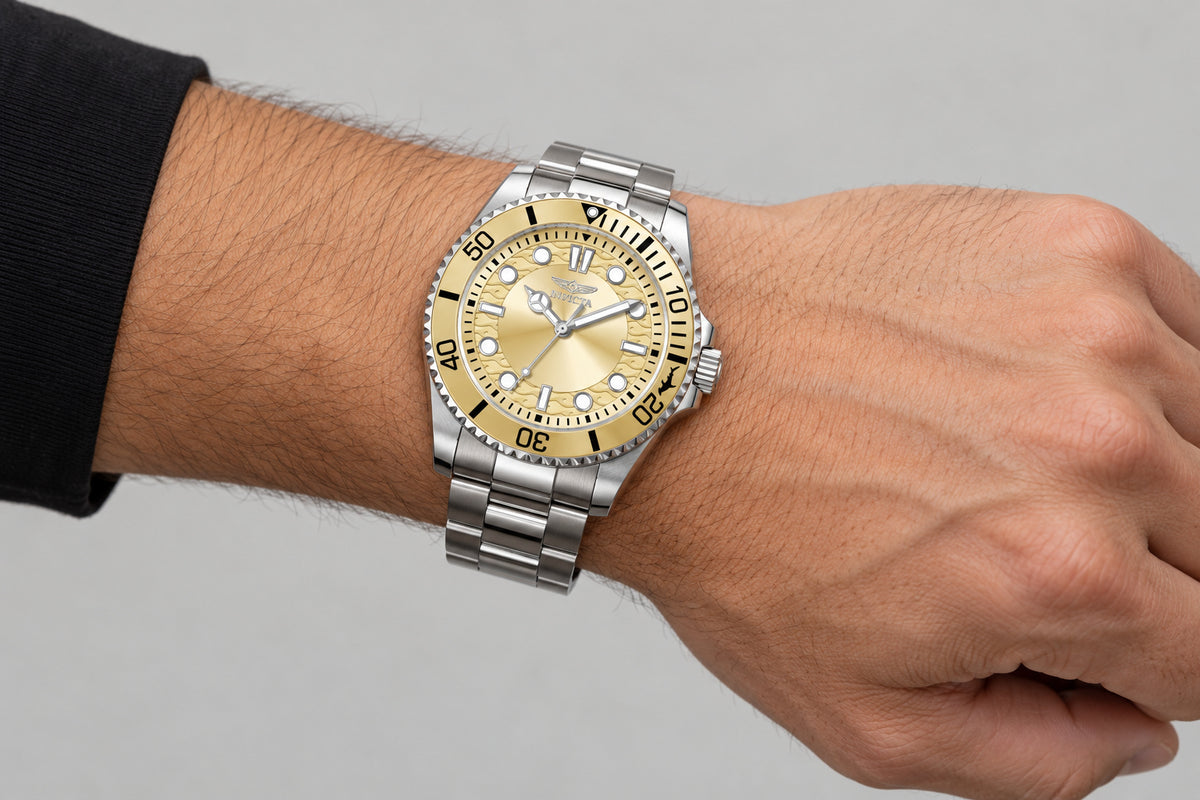 שעון Invicta דגם Pro Diver גברים 43 מ״מ קוורץ