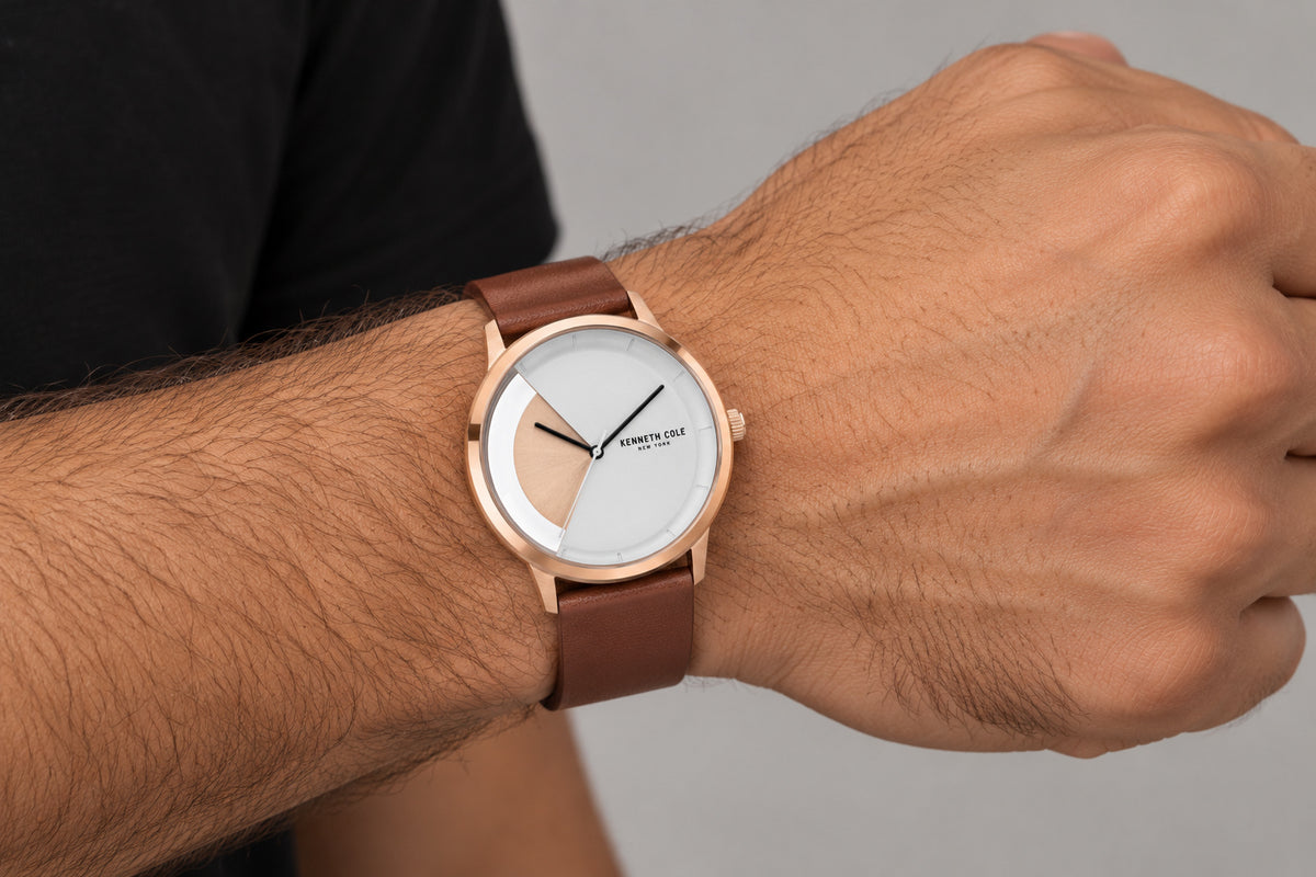 שעון Kenneth Cole דגם Classic לגברים 43 מ״מ קוורץ