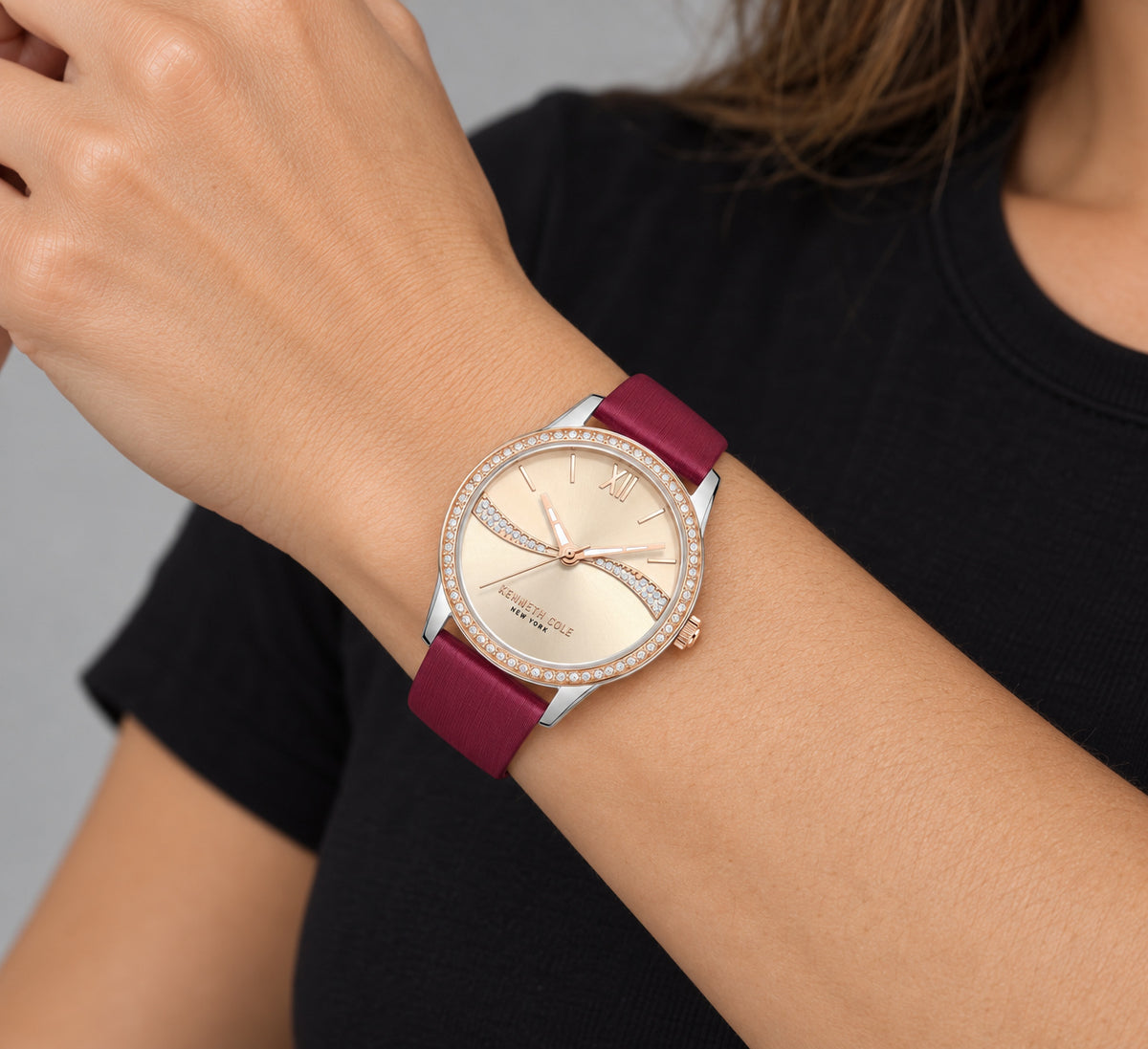 שעון Kenneth Cole דגם Classic לנשים 36 מ״מ קוורץ