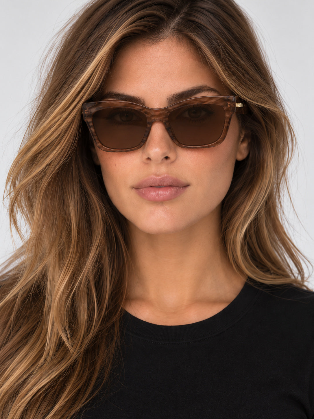 משקפי שמש Longchamp דגם LO777S-211-53 לנשים 53 מ״מ בצבע Shiny Striped Brown