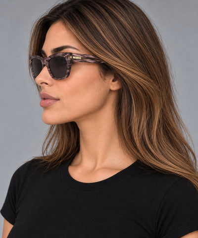 משקפי שמש Longchamp דגם LO777S-616-53 לנשים 53 מ״מ בצבע Striped Rose