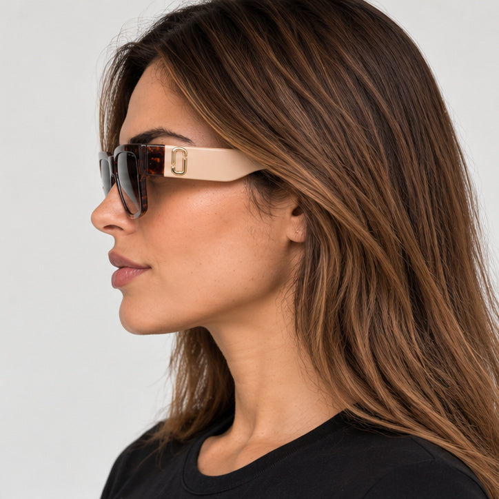 משקפי שמש Marc Jacobs דגם MARC646-S-US-XLT-57 לנשים 57 מ״מ בצבע הוואנה-בז׳