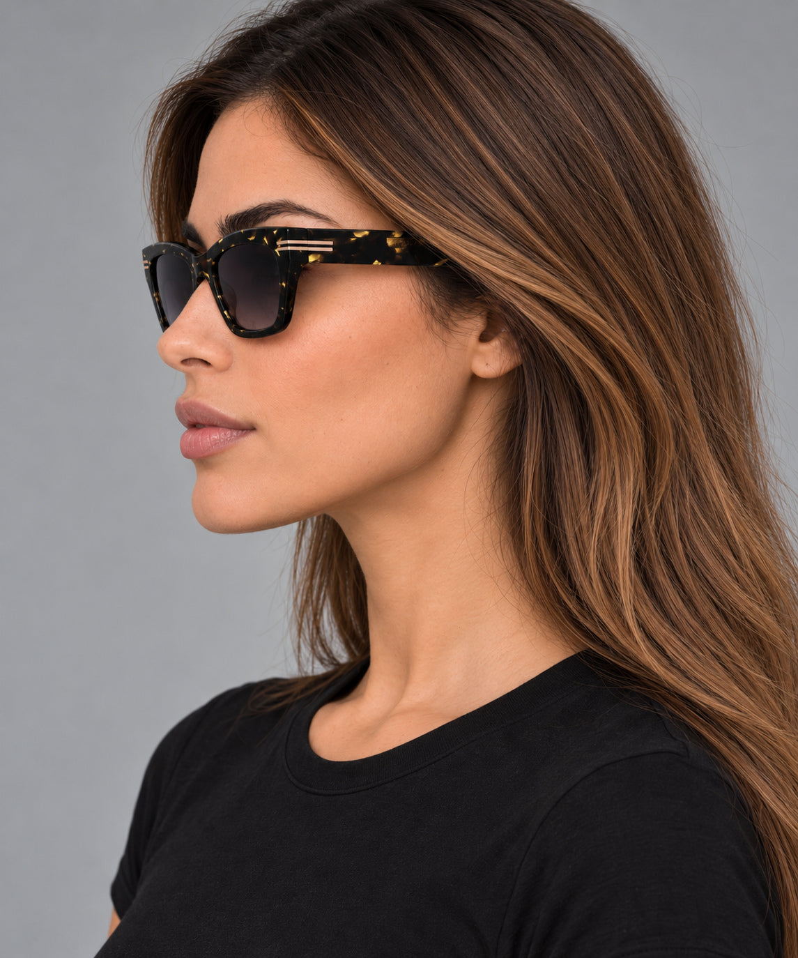 משקפי שמש Marc Jacobs דגם Runway לנשים 54 מ״מ בצבע Yellow Havana