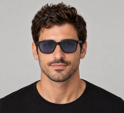 משקפי שמש Ferragamo דגם Fashion לגברים 57 מ״מ בצבע שחור מט