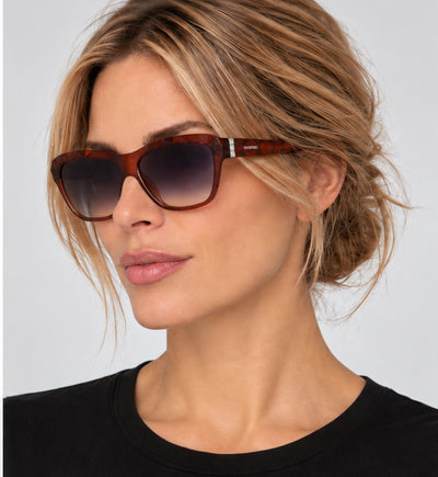 משקפי שמש Swarovski דגם Sk0079 לנשים 62 מ״מ בצבע חום