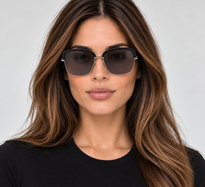 משקפי שמש Trussardi דגם Str220F לנשים 62 מ״מ בצבע שחור