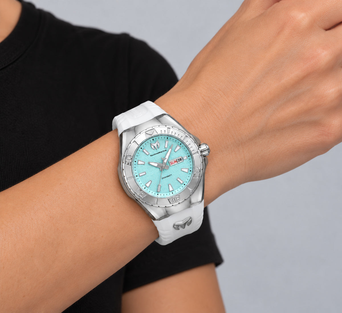 שעון TechnoMarine דגם Cruise Monogram נשים 36.5 מ״מ קוורץ
