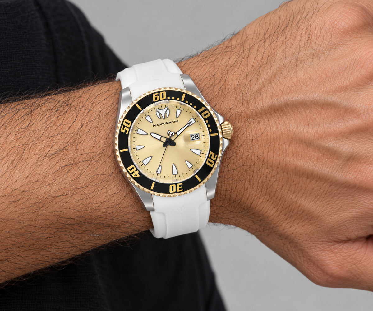 TechnoMarine Men's Manta Sea 42mm Quartz Watch TM-225127