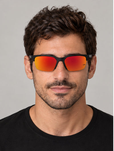 משקפי שמש Under Armour דגם Uaphenom לגברים 55 מ״מ בצבע שחור אדום